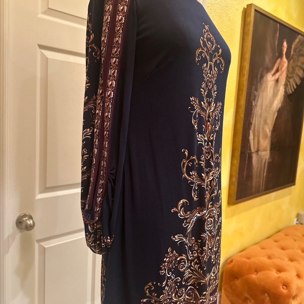 Dress - Picture 12 of 15